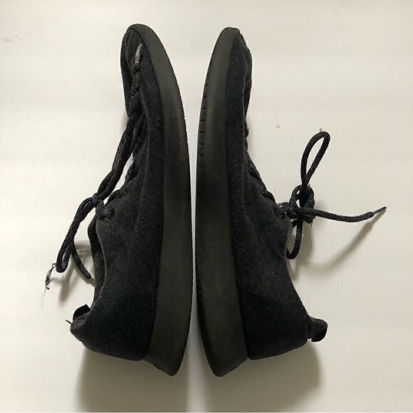 Allbirds mens wool runners in grey. Size 13 - Picture 7 of 11